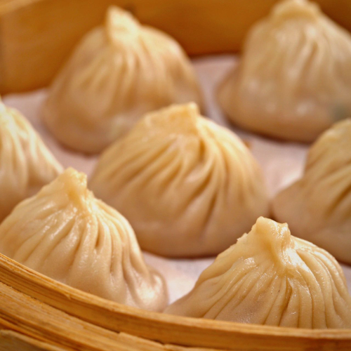 Handmade Traditional Steamed Pork Xiao Long Bao (6 Pcs)