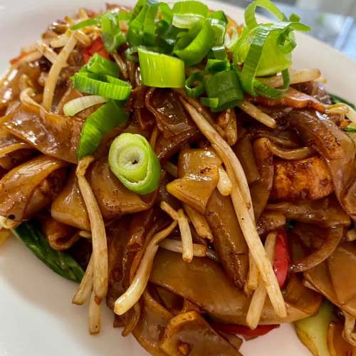 Fried Kway Teow (Dry) 干炒粿条