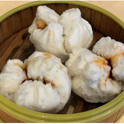 蠔油叉燒包 Steamed BBQ Pork Buns 