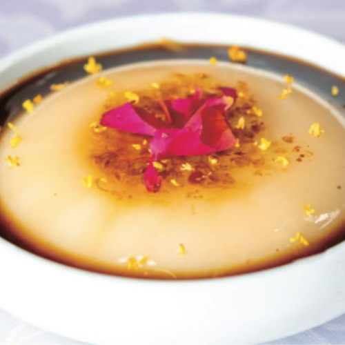 Osmanthus Frangrans Rice Cake Topping with Brown Sugar 桂花凉糕