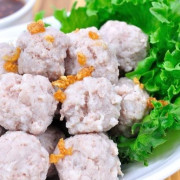5. Louk Chin Mooh Tod (10pcs)