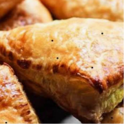 Curry Puffs (4 Pcs)