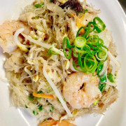 Fried Glass Noodles (Dry)  炒冬粉